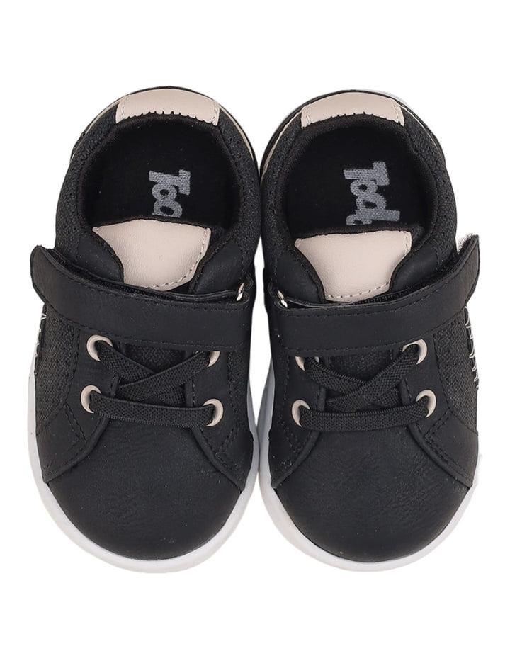 Shoes Black & White for Boys - Zubaidas Official™