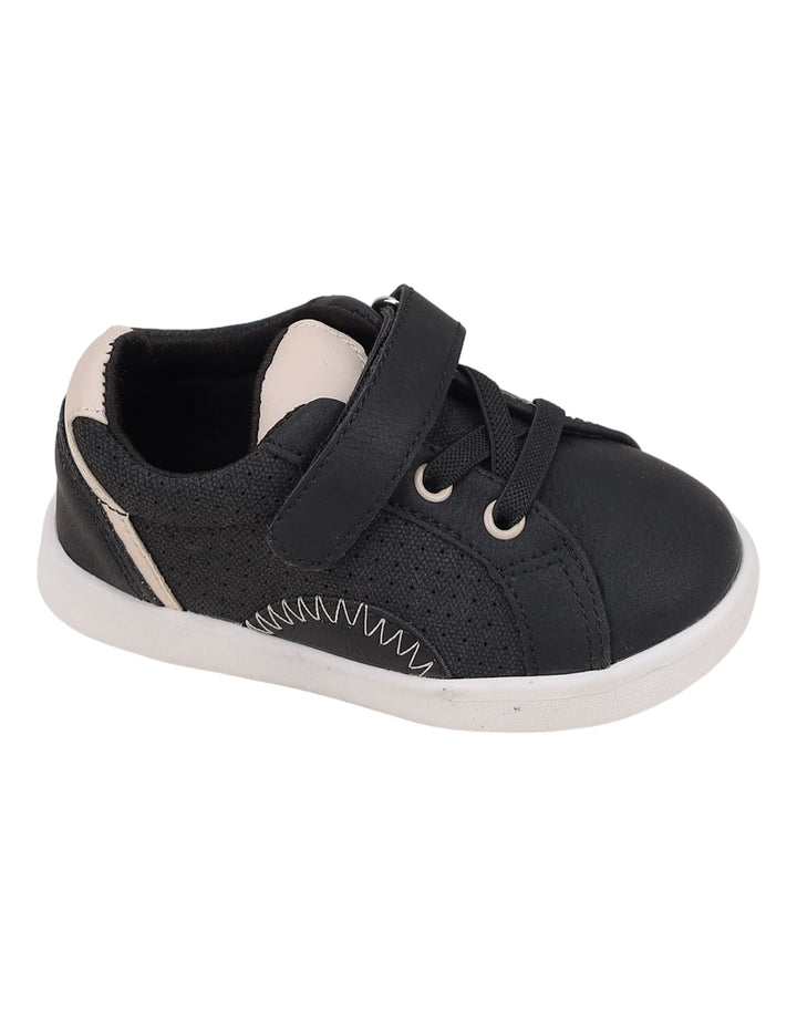 Shoes Black & White for Boys - Zubaidas Official™