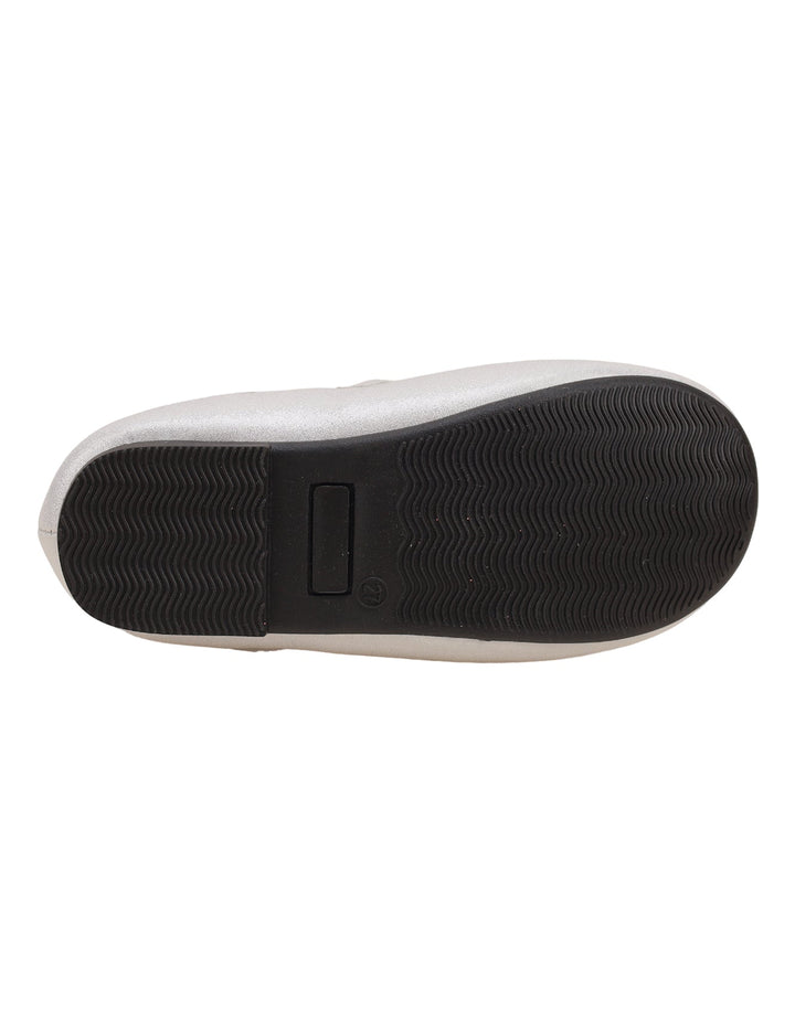 Shoes Shiny White with Diamontee Straps for Girls - Kids - Zubaidas Official™