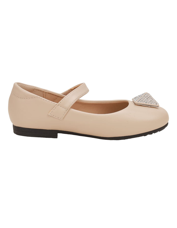Shoes Beige with Diamontee Motif for Girls - Toddler - Zubaidas Official™