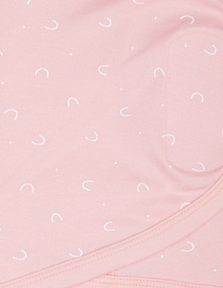 Bambies® Swaddling Sheet Rainbow at Zubaidas® - Pakistan’s No. 1 and the most trusted baby and kids store for over 50 years. Shop Online. Nationwide Delivery. Best Prices.