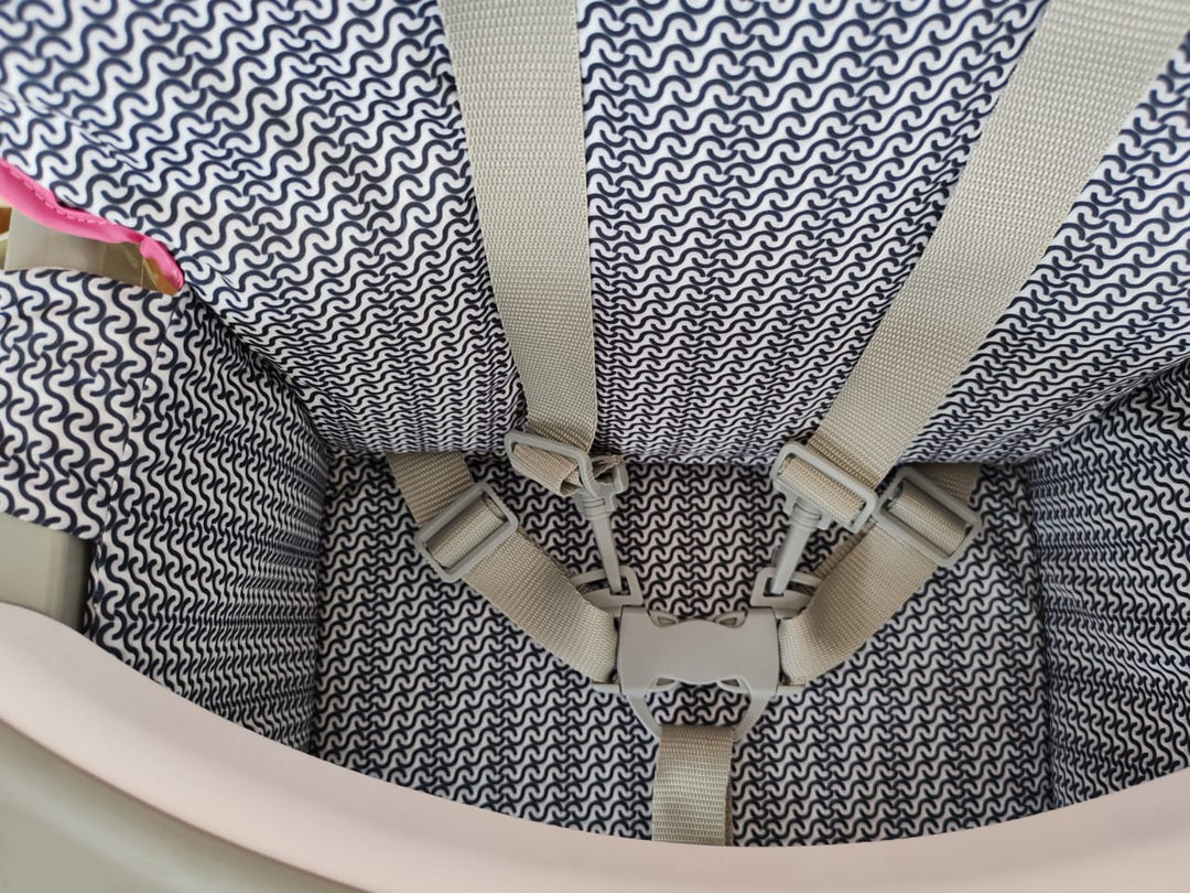 Zubaida's Bambies® Stylish & Compact Folding Baby High Chair with Adjustable Tray and 5-Point Harness - Zubaidas Official™