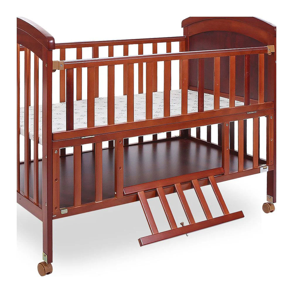 Zubaida's Tinnies Wooden Cot Brown T902-021