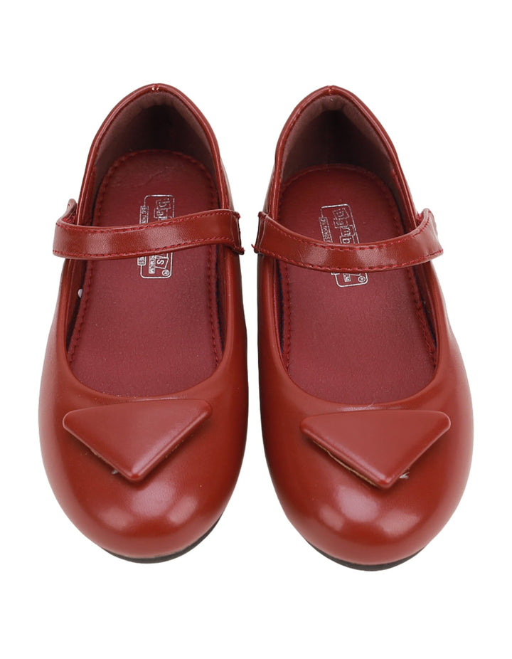 Shoes Brown with Triangle Motif for Girls - Toddler