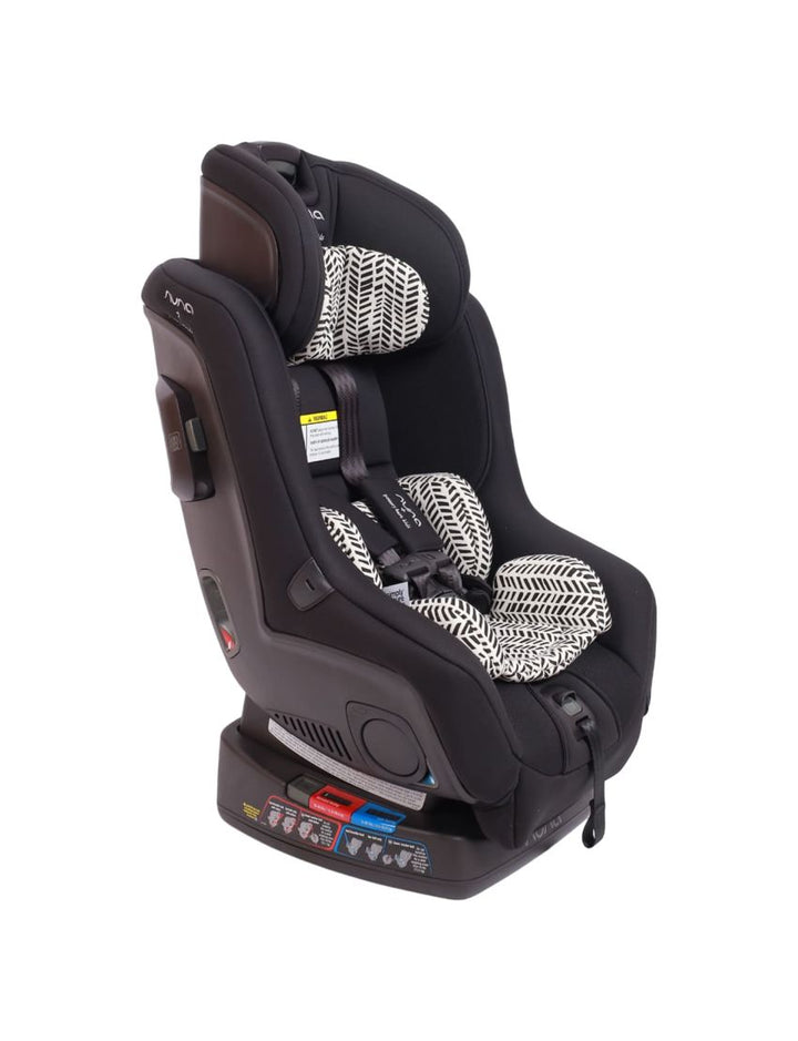 Nuna Car Seat Rava (N-CS05105BAC)