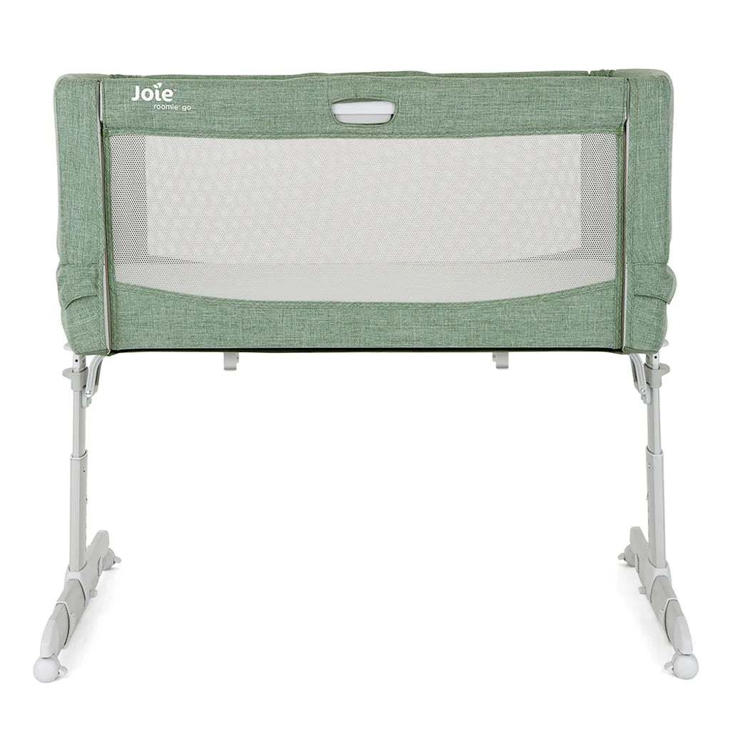 Zubaida’s Joie Travel Bedside Crib Roomie™ Go Laurel (P2106AALRL000)