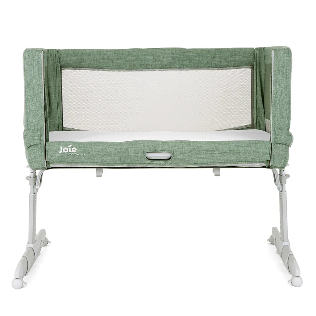 Zubaida’s Joie Travel Bedside Crib Roomie™ Go Laurel (P2106AALRL000)