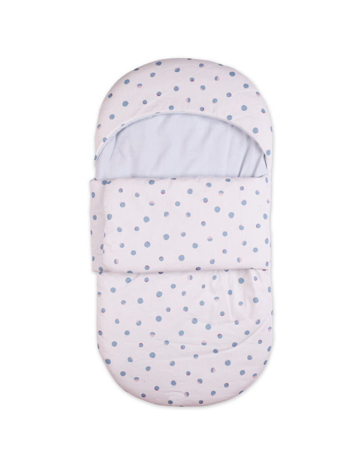 Zubaida's Carry Nest Polka