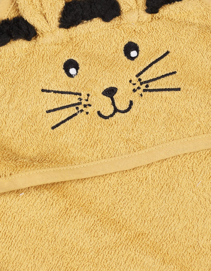 Baby Bath Towel Hooded Bambies® Mustard Small at Zubaidas® - Pakistan’s No. 1 and the most trusted baby and kids store for over 50 years. Buy Online. Nationwide Delivery. Best Prices.