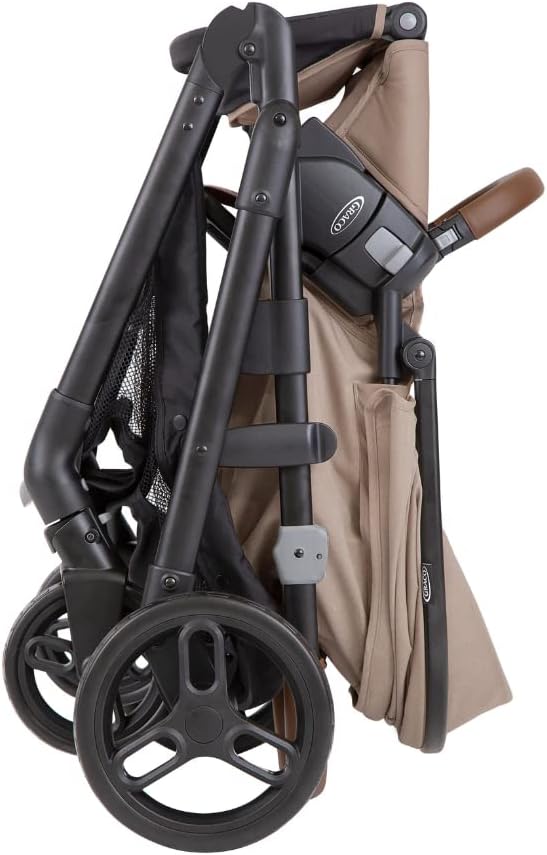 Baby Stroller Graco® Near2Me™ Oatmeal 6DV899OATEU at Zubaidas® - Pakistan’s No. 1 and the most trusted baby and kids store for over 50 years. Shop Online. Nationwide Delivery. Best Prices.