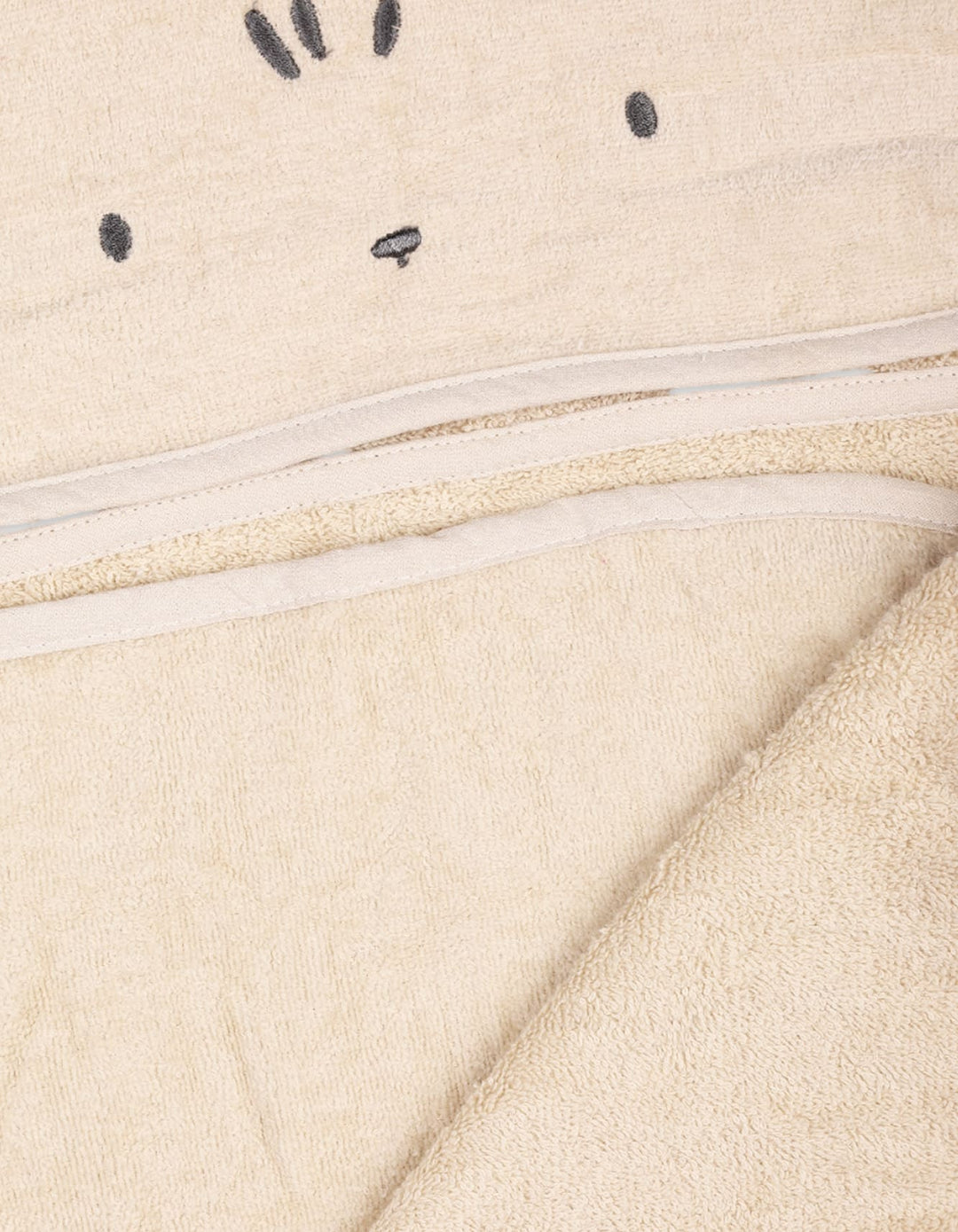 Bambies® Hooded Bath Towel Beige Small at Zubaidas® - Pakistan’s No. 1 and the most trusted baby and kids store for over 50 years. Shop Online. Nationwide Delivery. Best Prices.