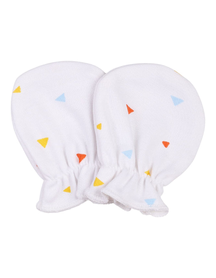 Bambies® Mittens Pack of 2 Patterns at Zubaidas® - Pakistan’s No. 1 and the most trusted baby and kids store for over 50 years. Shop Online. Nationwide Delivery. Best Prices.