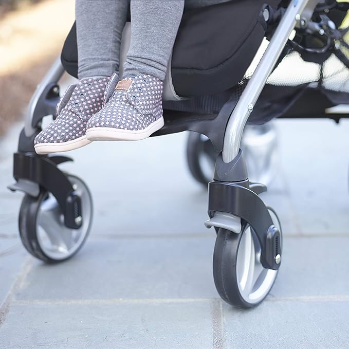 Graco® Breaze Click Connect One Hand Fold Umbrella Stroller Pierce G-6AU11PCE3 1964071 at Zubaidas® - Pakistan’s No. 1 and the most trusted baby and kids store for over 50 years. Shop Online. Nationwide Delivery. Best Prices.