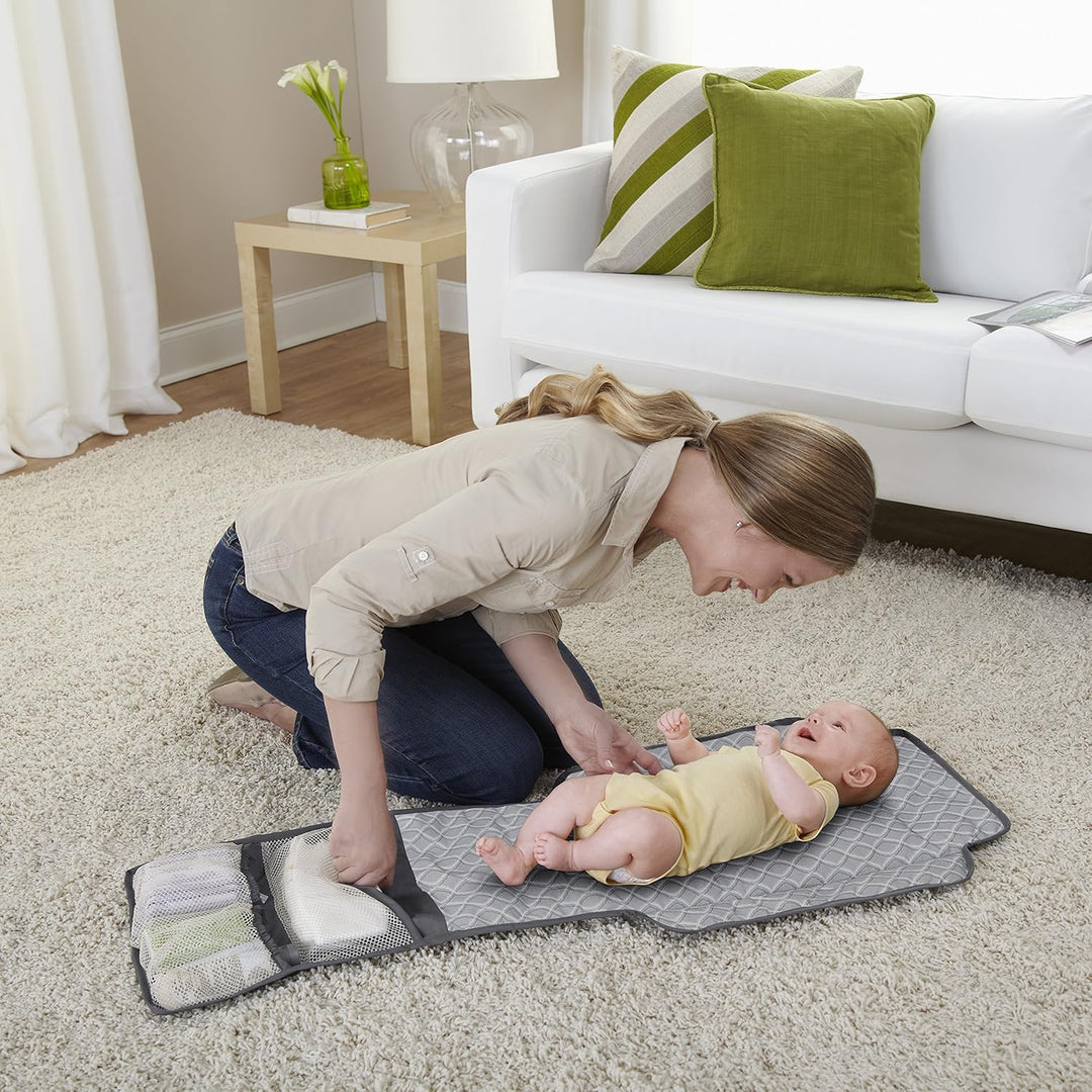 Graco® Pack 'n Play® Change 'N Carry™ Playard Manor G-9E100MAO 1893893 at Zubaidas® - Pakistan’s No. 1 and the most trusted baby and kids store for over 50 years. Shop Online. Nationwide Delivery. Best Prices