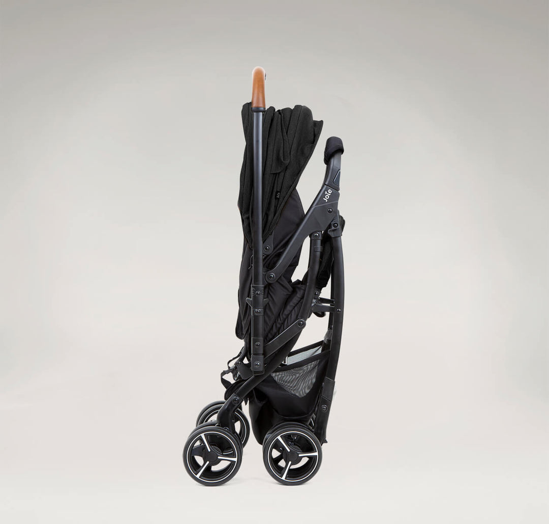 Joie Sma Baggi 4WD Drift Two-Way Stroller Eclipse S1723EBNOR500 at Zubaidas Most Trusted Baby Equipment Store in Pakistan for over 50 years