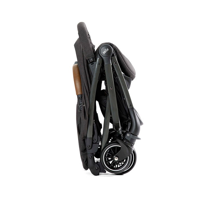 Joie Tourist Stroller Noir S1706AENOR000 at Zubaidas Best Online Baby Strollers Store in Pakistan for over 50 years