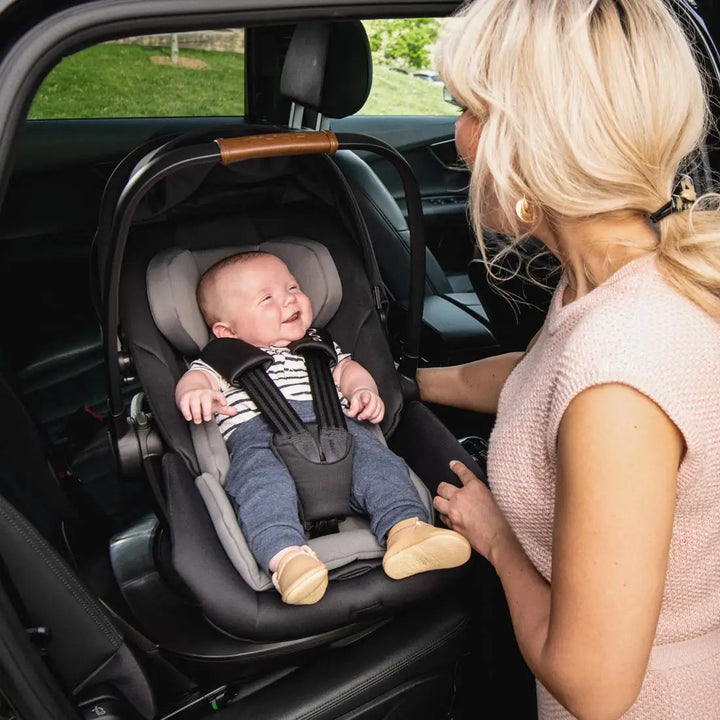 Nuna Arra Next Reclining I-Size Infant Car Seat Caviar CS11308CVRGL at Zubaidas The Best Online Baby and Kids Store in Pakistan