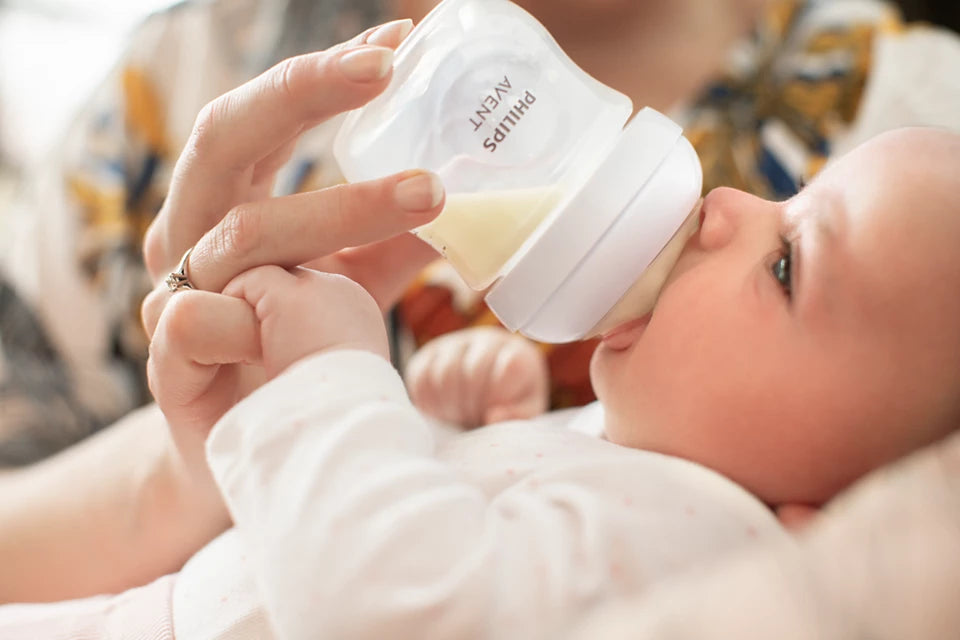 Philips Avent Natural Response Bottle 4 OZ / 125 ML SCY900/01. Shop Original Online at Zubaidas® - Pakistan’s No. 1 and the most trusted baby and kids store for over 50 years. Nationwide Delivery. Best Prices.
