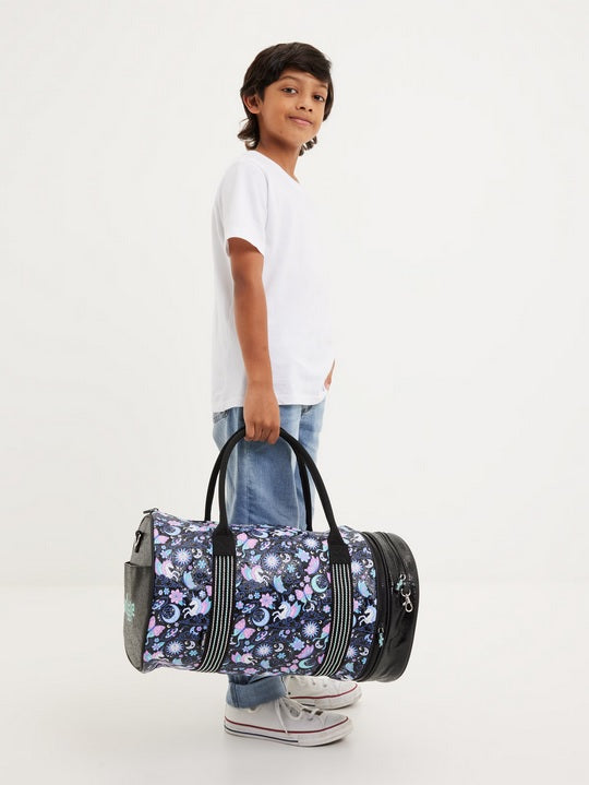Smiggle Black 2 in 1 Super Charge Gym Bag at Zubaidas Best Online Baby and Kids Store in Pakistan
