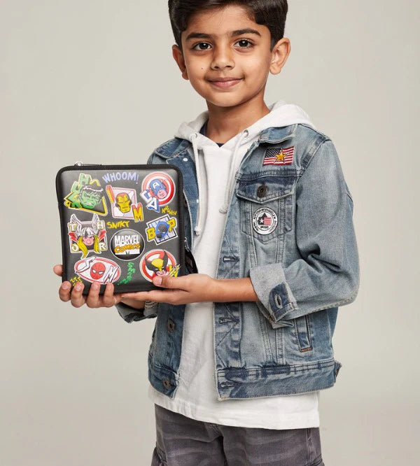 Smiggle Marvel Comics Hardtop Art Supplies Kit at Zubaidas Best Online Baby and Kids Store in Pakistan for over 50 years