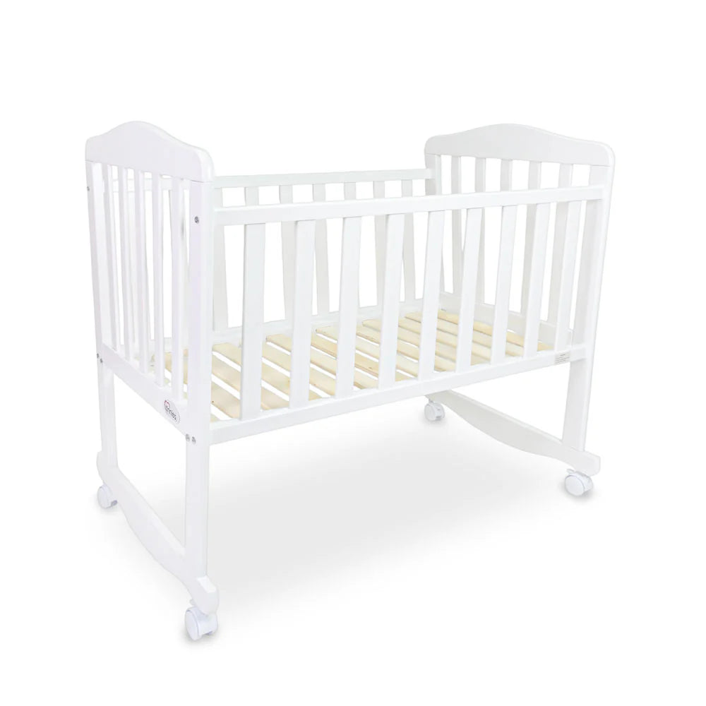 Tinnies® Wooden Crib White T802 034 at Zubaidas® - Pakistan’s No. 1 and the most trusted baby and kids store for over 50 years. Shop Online. Nationwide Delivery. Best Prices.