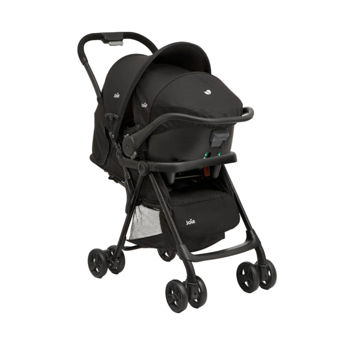Travel System Joie™ i-Juva™ Shale T1608DASHA000 at Zubaidas® - Pakistan’s No. 1 and the most trusted baby and kids store for over 50 years. Shop Online. Nationwide Delivery. Best Prices.