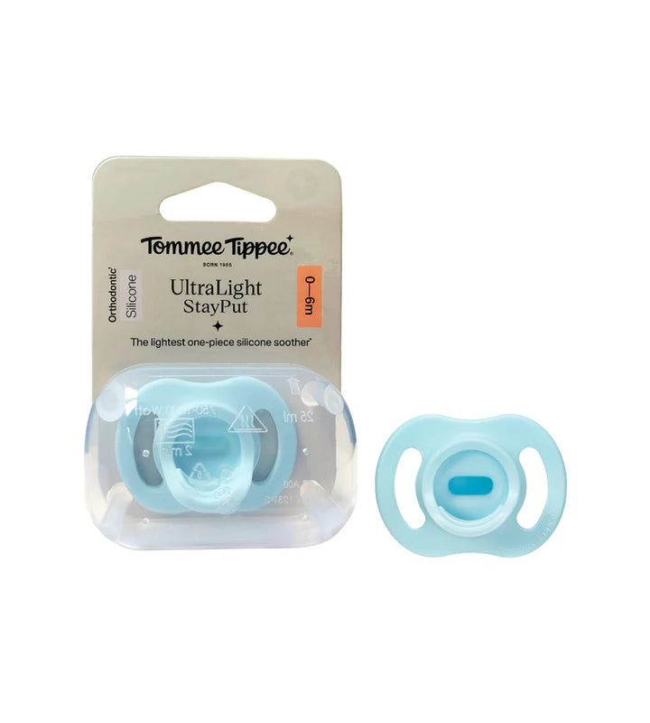 Ultra Light Silicone Soother Tommee Tippee 0-6M Blue TT 433789 at Zubaidas