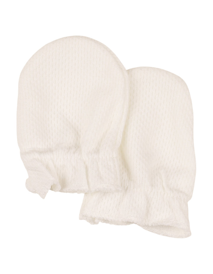 Baby 5 Pcs Clothing Gift Set Beige at Zubaidas Most Trusted Baby Kids and Moms Strore in Pakistan
