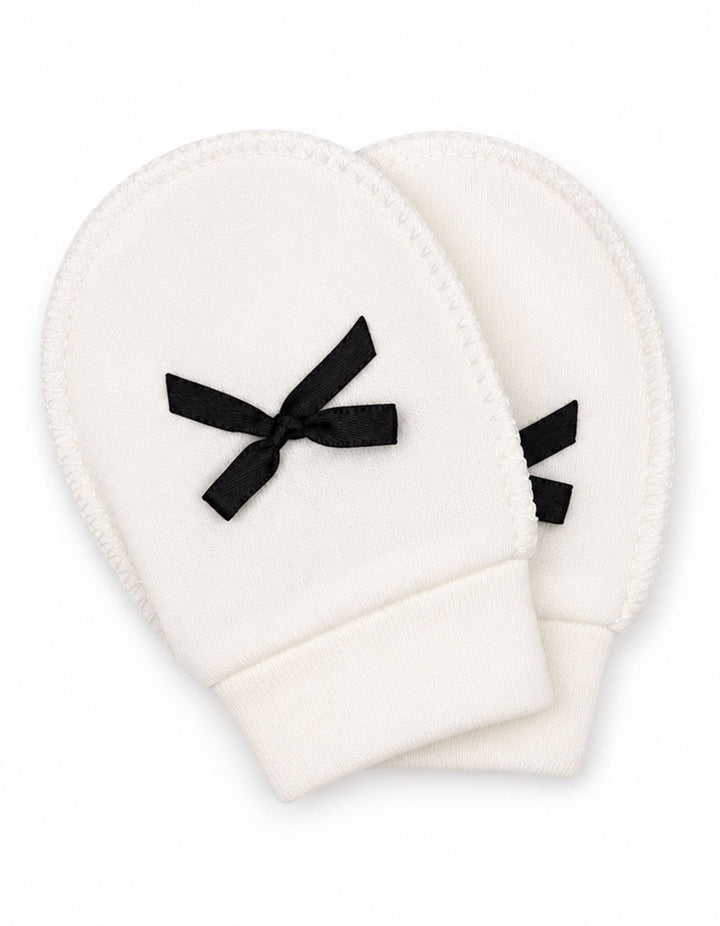 Baby Boy Gift Set 6 Pcs White and Black at Zubaidas Most Trusted Baby Store in Pakistan