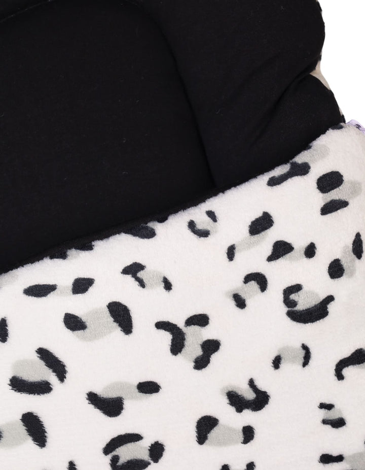 Baby Carry Nest Bambies Spot Pattern Black and White at Zubaidas Pakistan