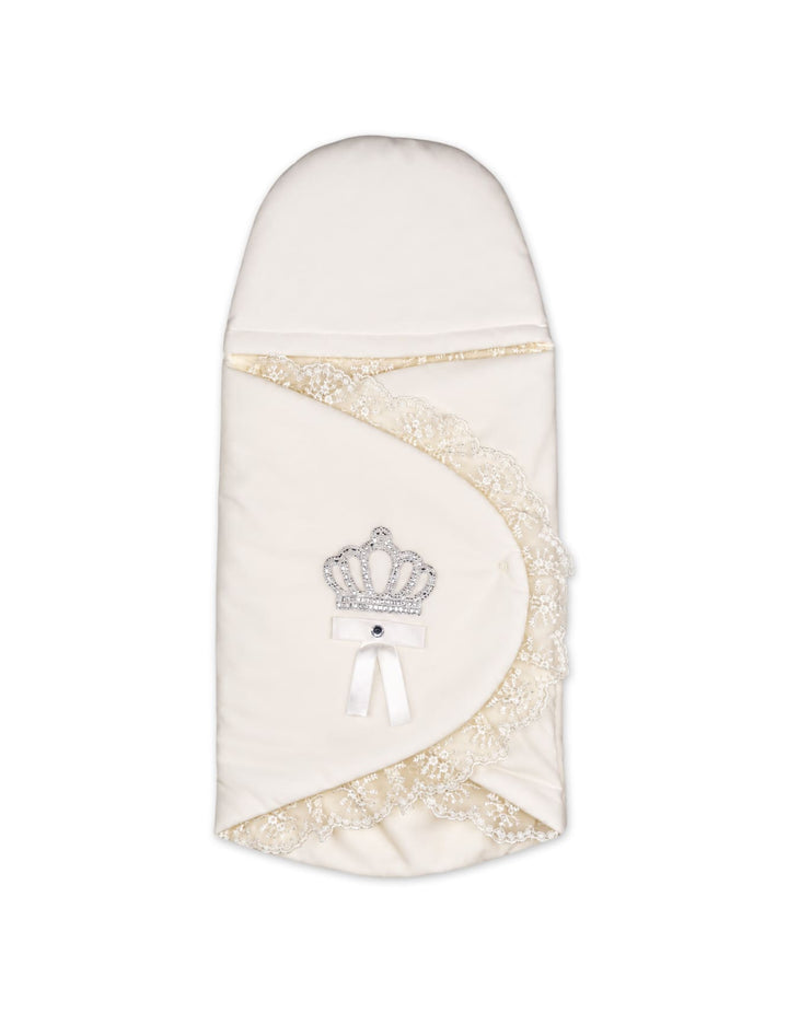 Baby Carry Nest Crown Applique White at Zubaidas