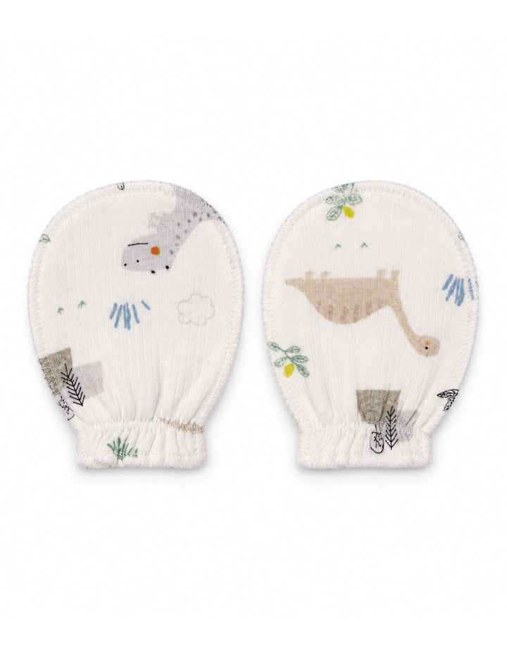 Baby Gift Set 6 Pcs Dinosaur Off White at Zubaidas Best Online Baby and Kids Shop in Pakistan