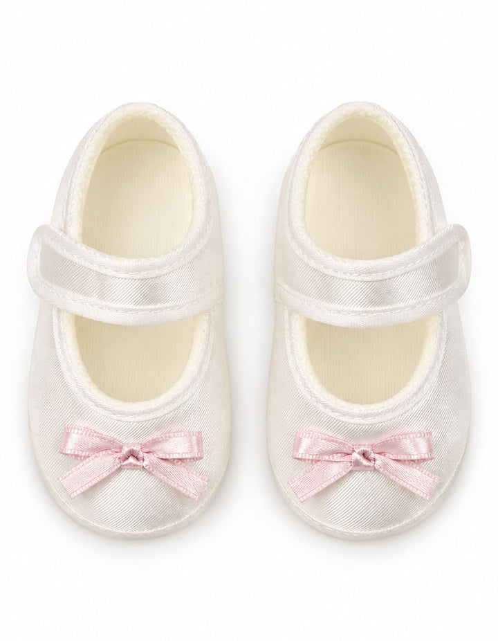 Baby Girl Gift Set 4 Pcs Floral Pink and White at Zubaidas Best Baby and Kids Store in Pakistan