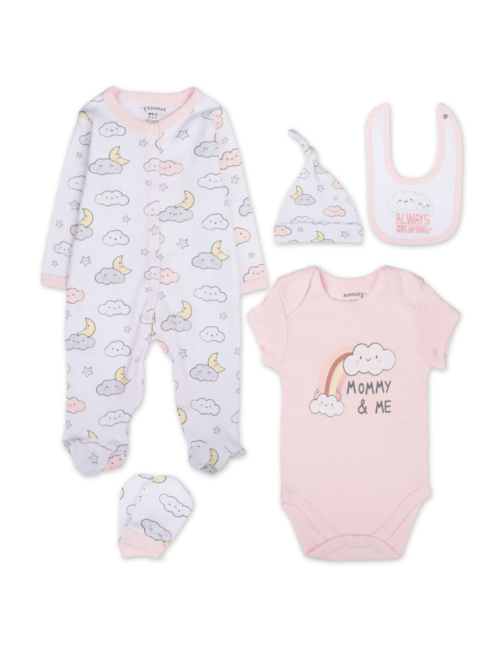 Baby Girl Gift Set 5 Pcs Cloud and Moon Theme Pink at Zubaidas