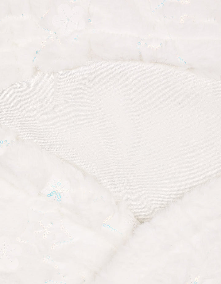 Baby Hooded Carry Nest White at Zubaidas Online Pakistan
