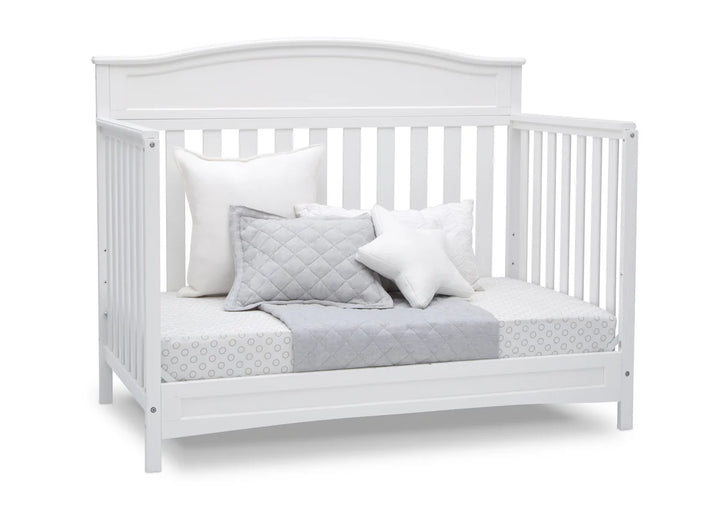 Delta Children Emery Convertible Crib 7380-100 White at Zubaidas Graco Babyshop Pakistan