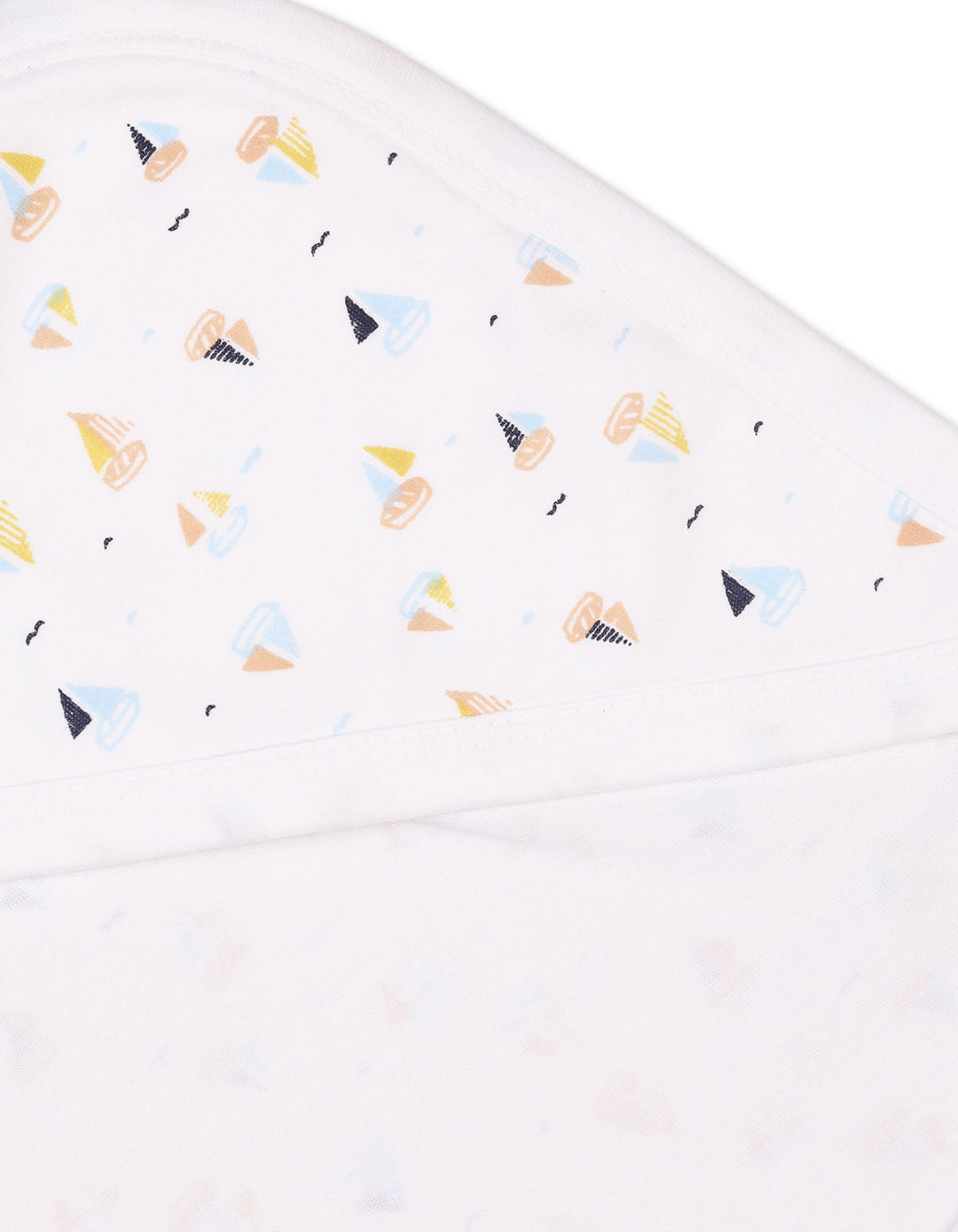 Infant Boys Wrapping Sheet Bambies Ocean Ships Printed White at Zubaidas Official Pakistan