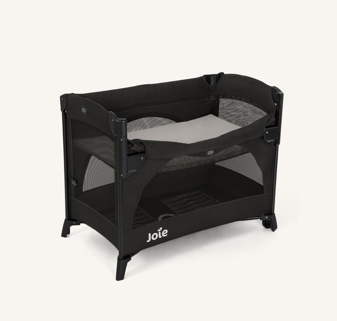 Zubaida’s Joie Bedside Crib & Travel Cot Kubbie™ Sleep Shale (P1807EASHA000)