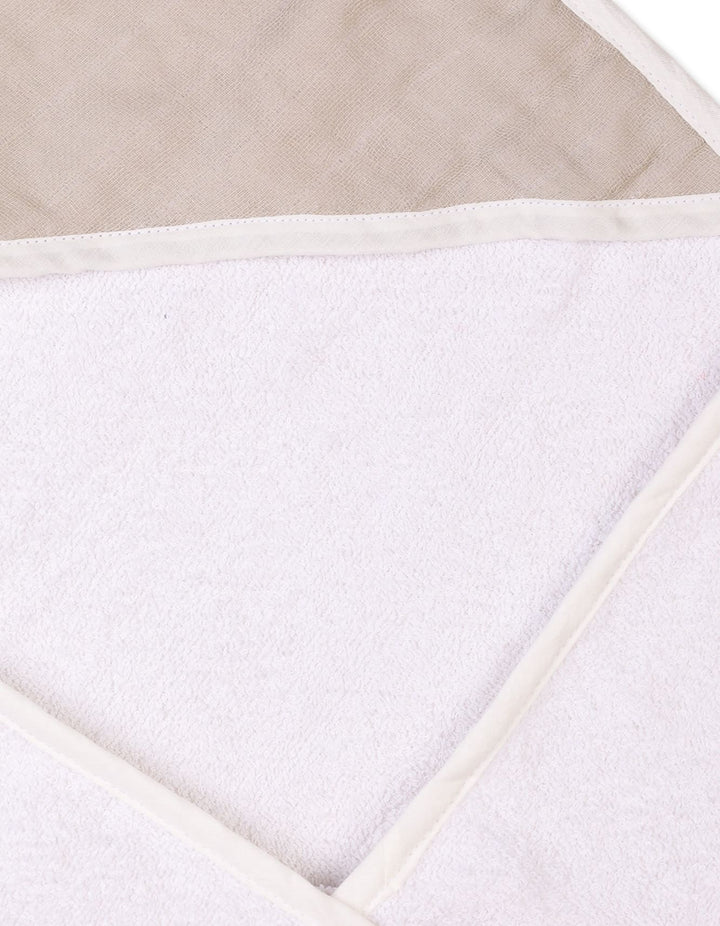 Newborn Baby Bath Towels Bambies Hooded White with Plain Hood at Zubaidas Pakistan