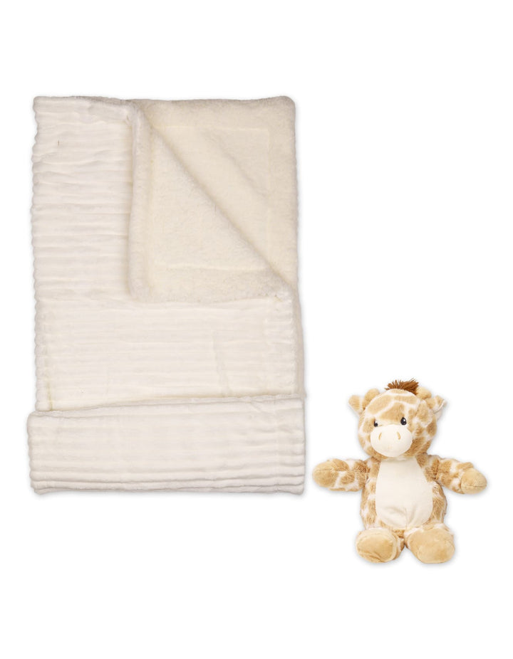 Newborn Blanket with Stuff Toy Giraffe at Zubaidas
