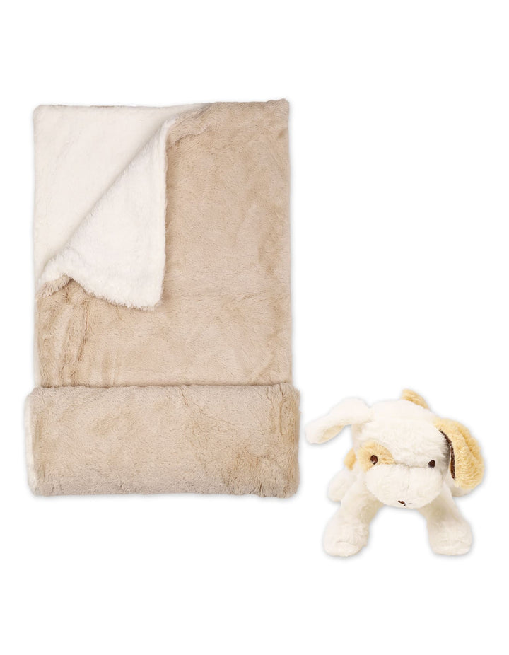 Newborn Blanket with Stuff Toy Puppy at Zubaidas