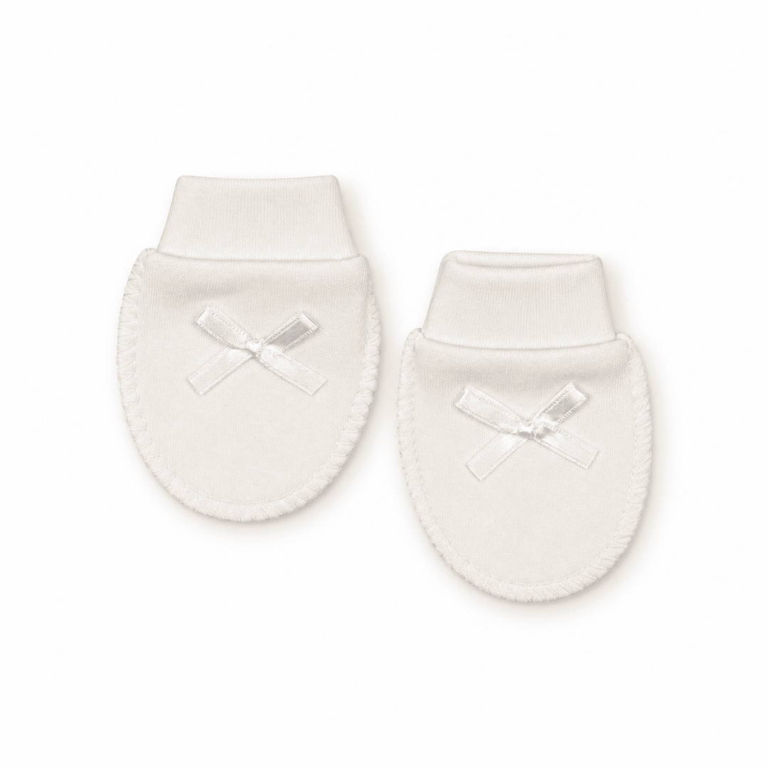 Newborn Boy Gift Set 6 Pcs White and Beige at Zubaidas Number 1 Baby Store in Pakistan