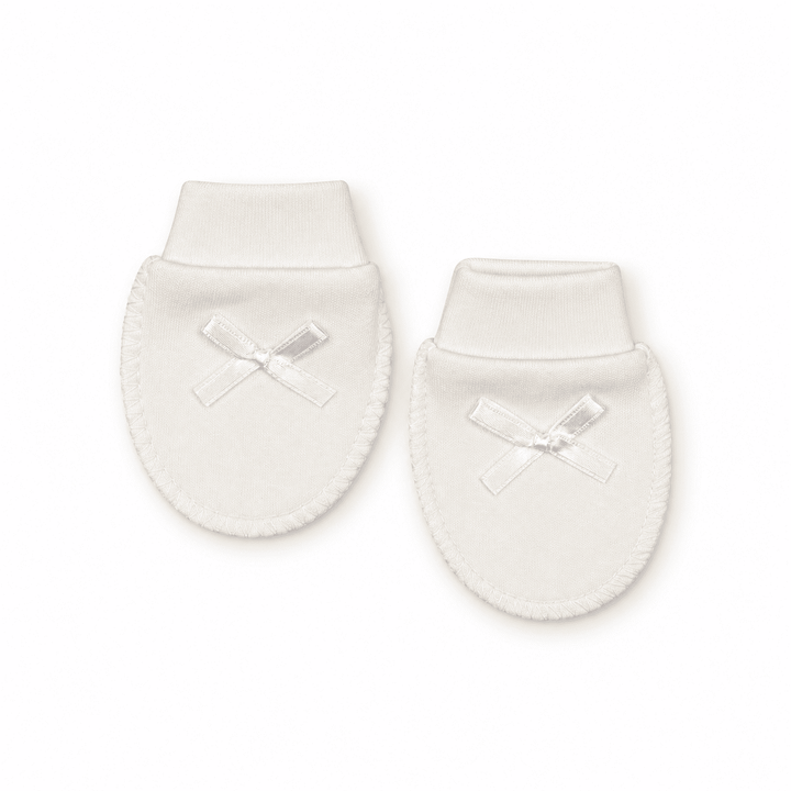 Newborn Boy Gift Set 6 Pcs White and Beige at Zubaidas Number 1 Baby Store in Pakistan