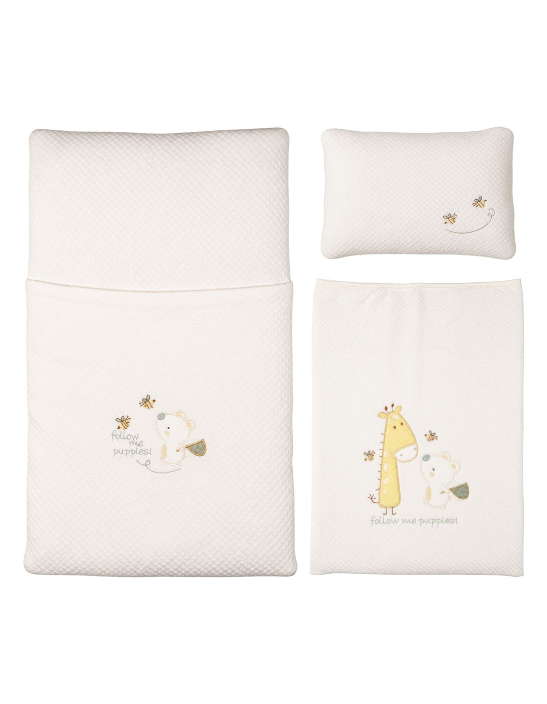Newborn Carry Nest 3 Pcs Gift Set Giraffe Green and White at Zubaidas