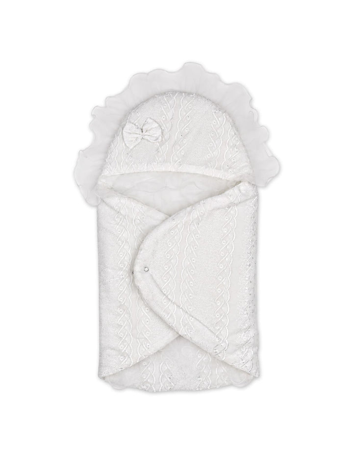 Newborn Carry Nest Bow Ruffle White at Zubaidas