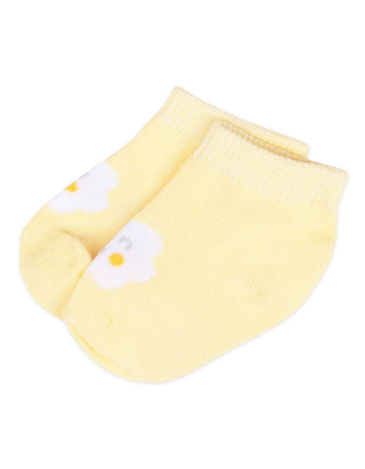 Newborn Clothing Gift Set 8 Pcs Sweet Dreams at Zubaidas Most Trusted Baby and Kids Store in Pakistan