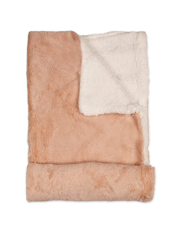 Newborn Fluffy Blanket Peach at Zubaidas
