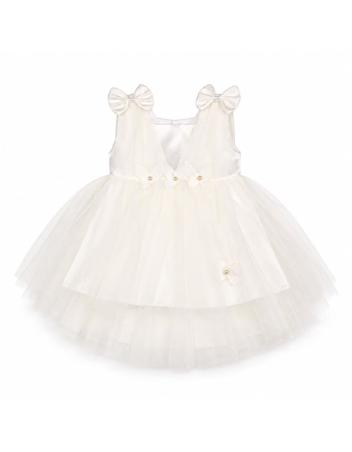 Newborn Girl Gift Set 4 Pcs Bow and Butterfly White at Zubaidas Official Pakistan
