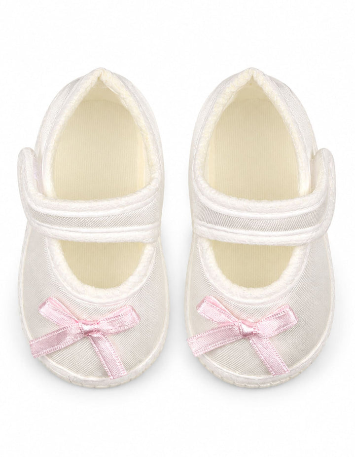 Newborn Girl Gift Set 4 Pcs Pink at Zubaidas Best Baby and Kids Store in Pakistan