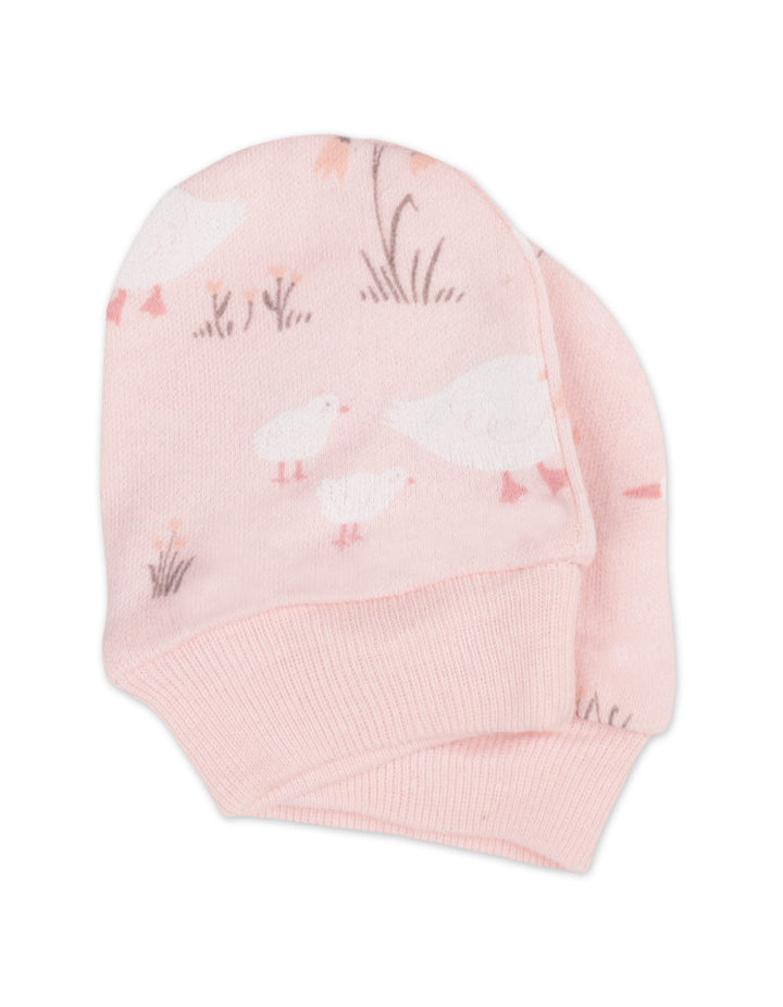 Newborn Girl Gift Set 8 Pcs Duck Theme Peach at Zubaidas Best Baby and Kids Shop in Pakistan